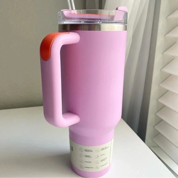 Stanley 40 oz Stainless Steel H2.0 FlowState Quencher Tumbler​ - Picture 4 of 12